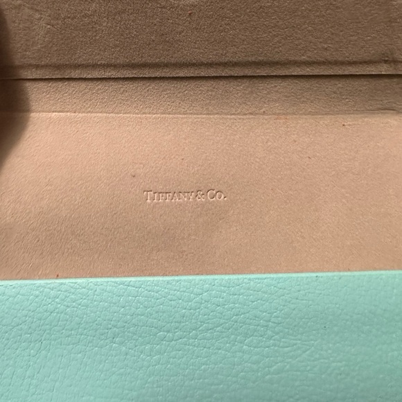 NEW TIFFANY SUNGLASSES! Gorgeous! - Picture 8 of 10